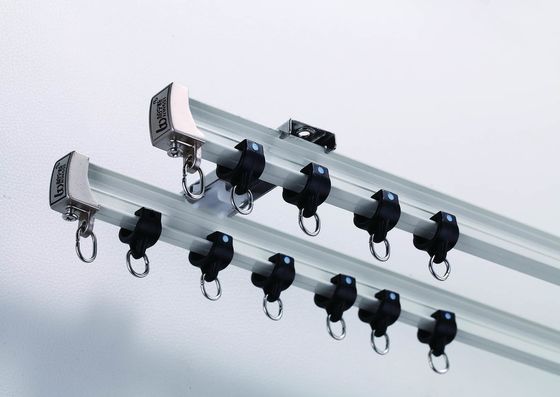 Giá tốt. Dễ dàng vệ sinh Đường ray rèm có thể uốn cong chiều dài 670cm cho cửa sổ Bay trực tuyến
