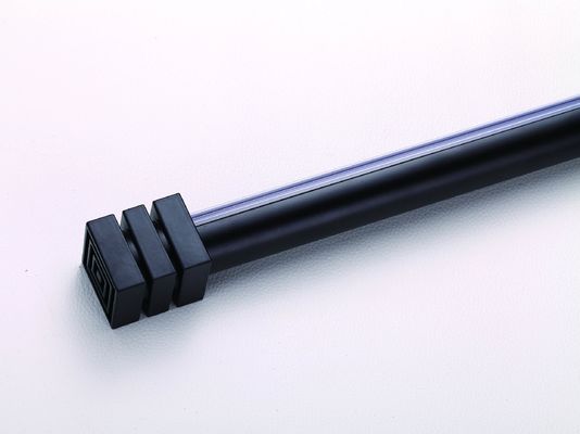 Giá tốt. Độ dày 0,8mm Thanh rèm bằng nhôm 4,5m Thanh rèm bền trực tuyến